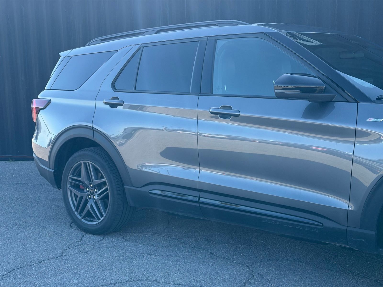Used 2025 Gray Ford ST-Line image 5