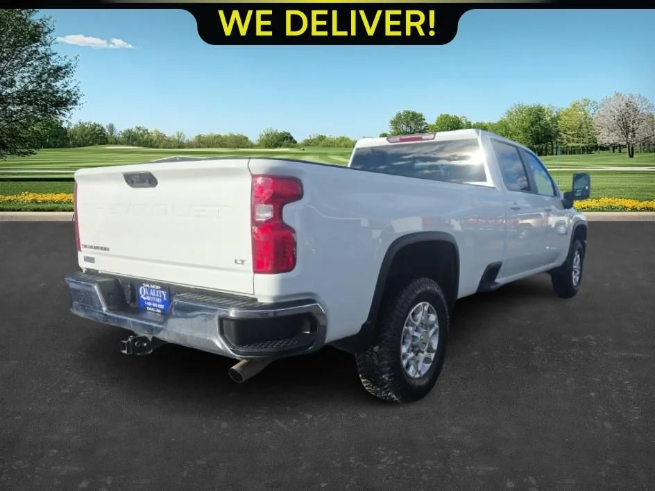 Used 2024 White Chevrolet LT image 4