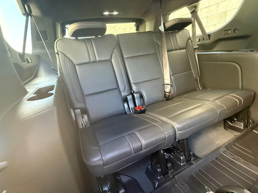 2024 Chevrolet Suburban RST - Photo 22