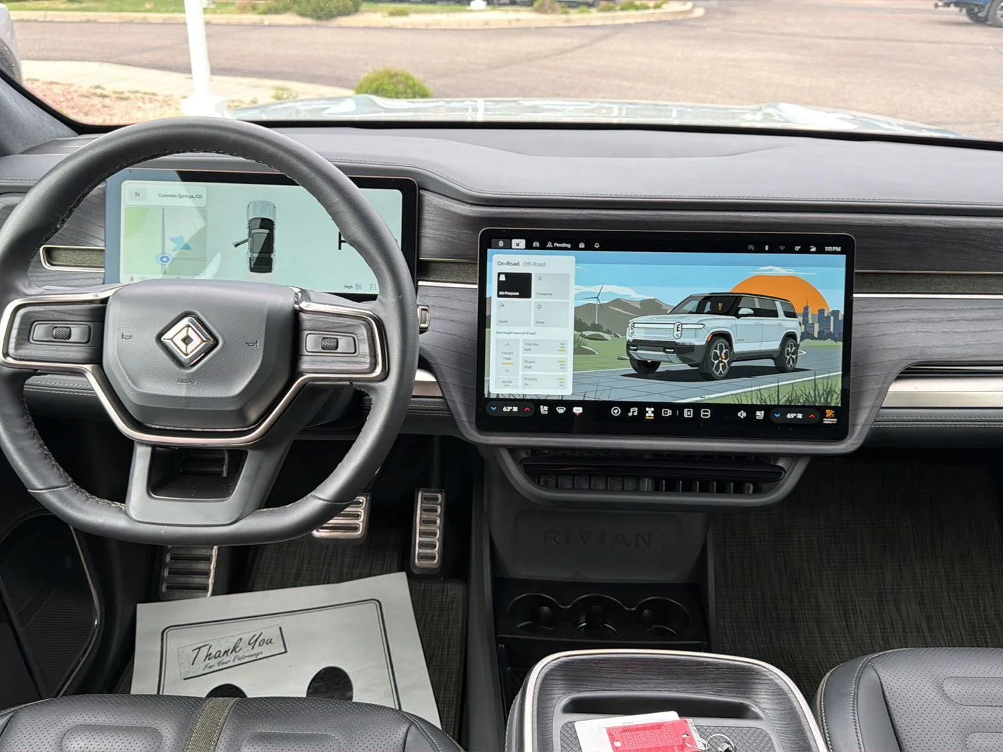 Used 2024  Rivian Adventure image 25