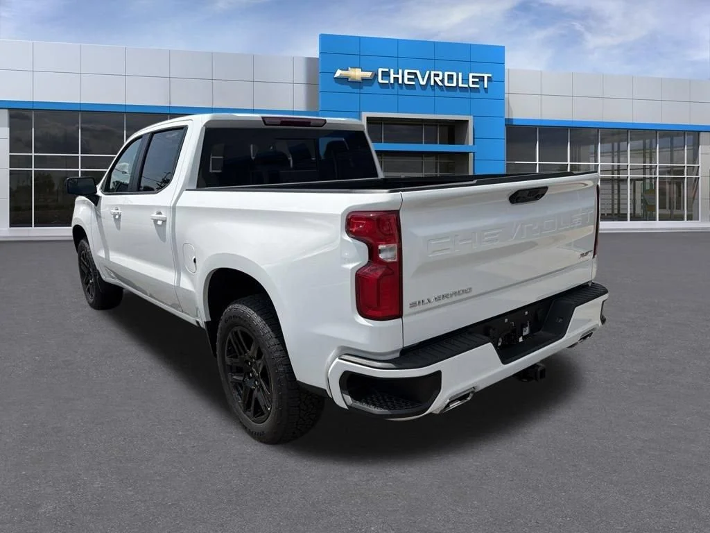 New 2026 White Chevrolet RST image 2