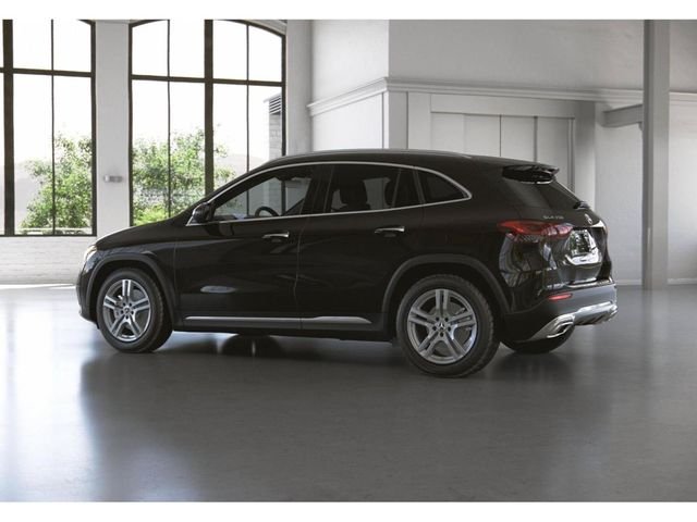 Used 2023 Black Mercedes-Benz GLA 250 image 32