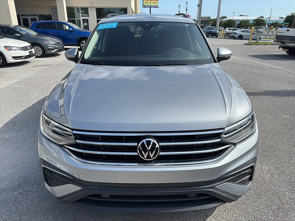 Certified Used 2023 Pyrite Silver Metallic Volkswagen 2.0T S FWD image 8