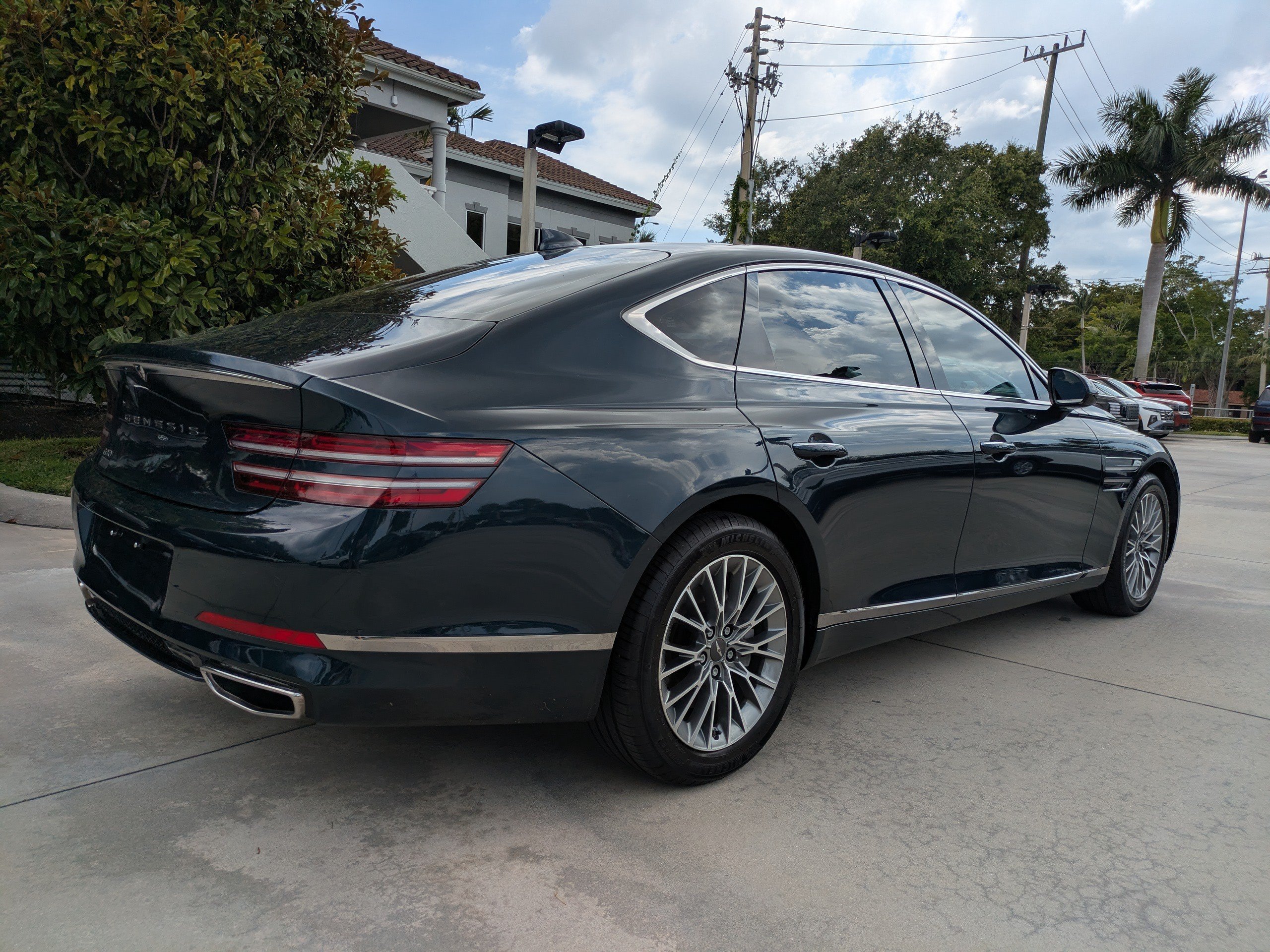 Certified Used 2023 Tasman Blue Genesis 2.5T image 2