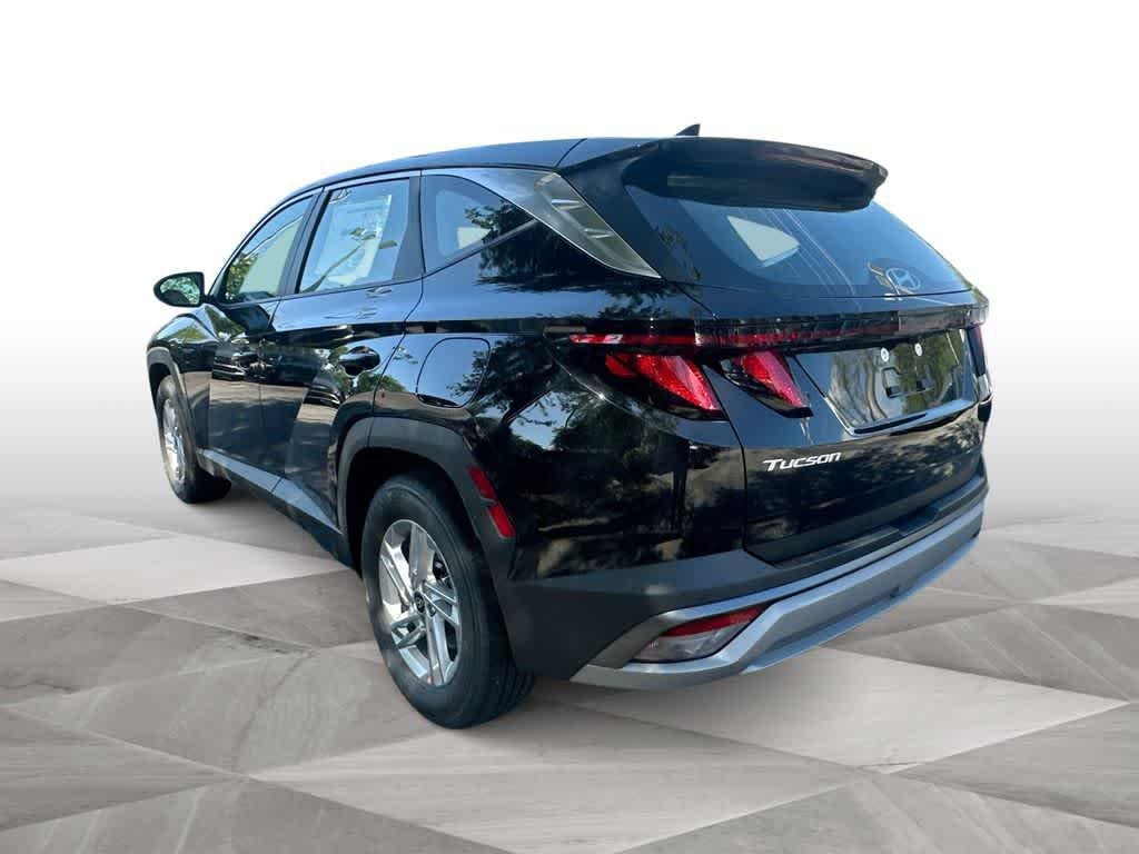 New 2026 Phantom Black Hyundai SE FWD image 6