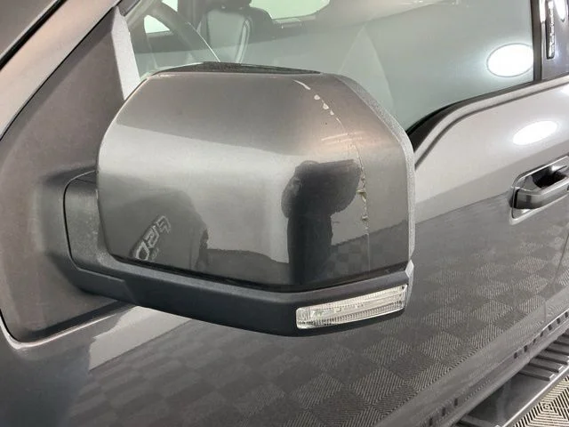 Used 2018 Magnetic Ford Lariat image 9