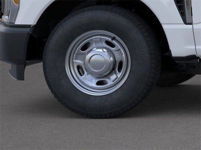 Certified Used 2023 Oxford White Ford XL image 19