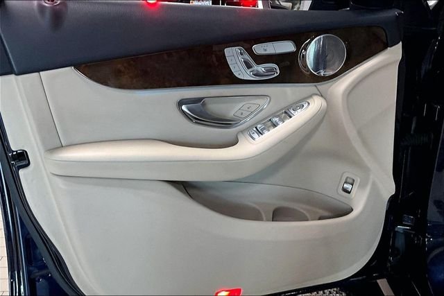 2017 Mercedes-Benz GLC GLC300 - Photo 18