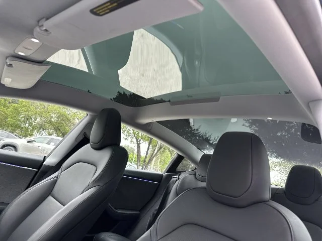 2025 Tesla Model 3 Long Range - Photo 22