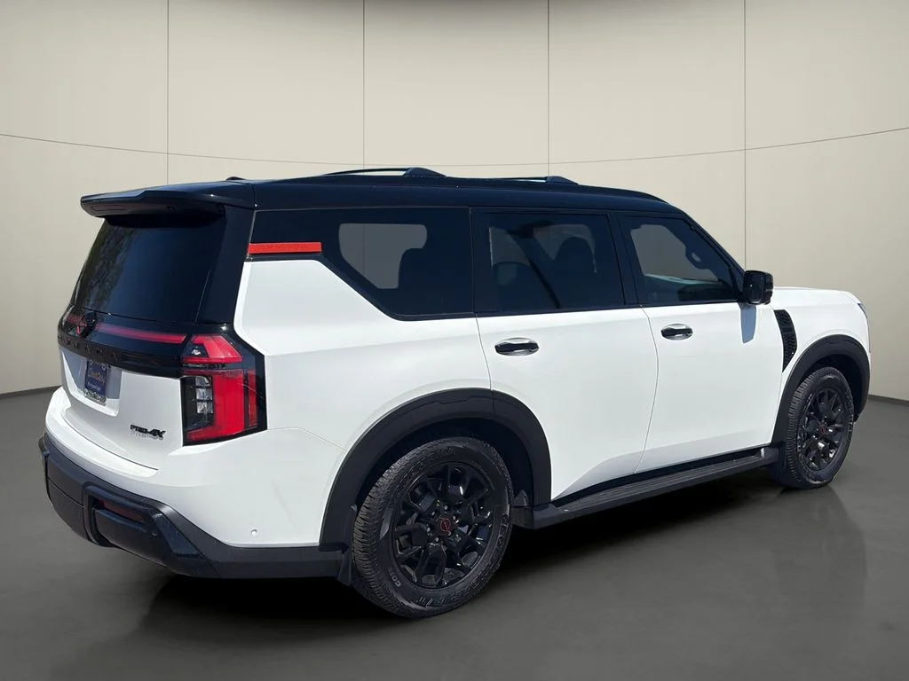 2026 Nissan Armada PRO-4X - Photo 7