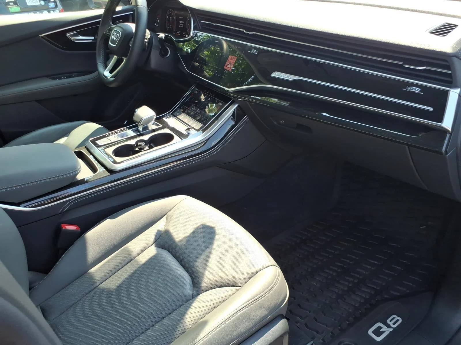 Used 2025 Satellite Silver Metallic Audi Premium Plus image 25
