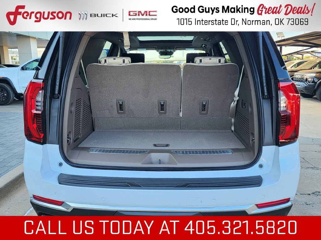 2027 GMC Yukon Denali - Photo 60