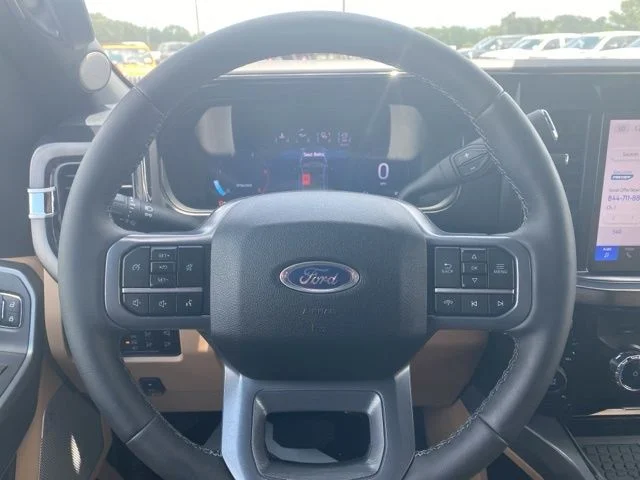 New 2026 Agate Black Metallic Ford F-350® Lariat® image 19