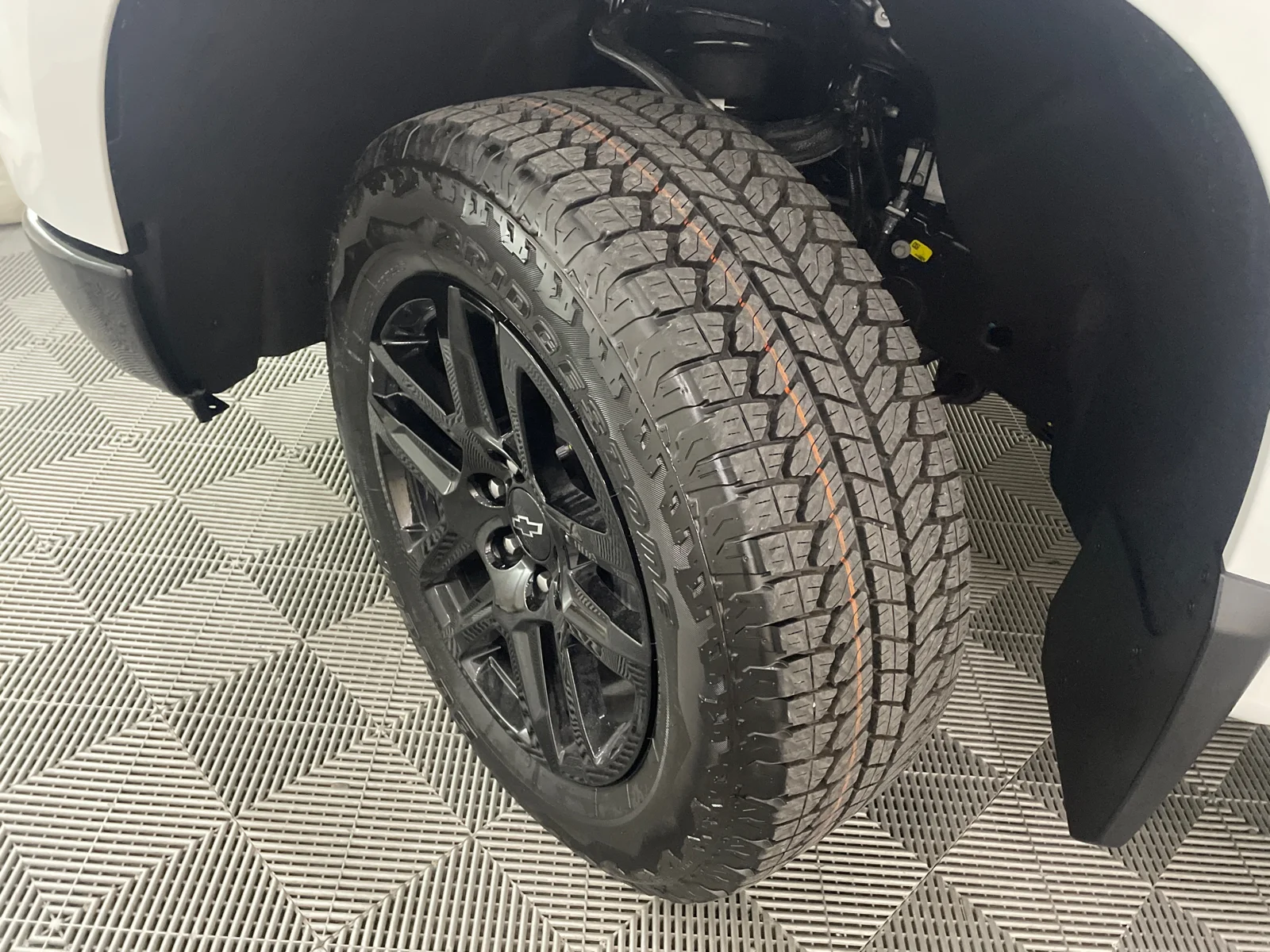 New 2026 Summit White Chevrolet LT Trail Boss image 28