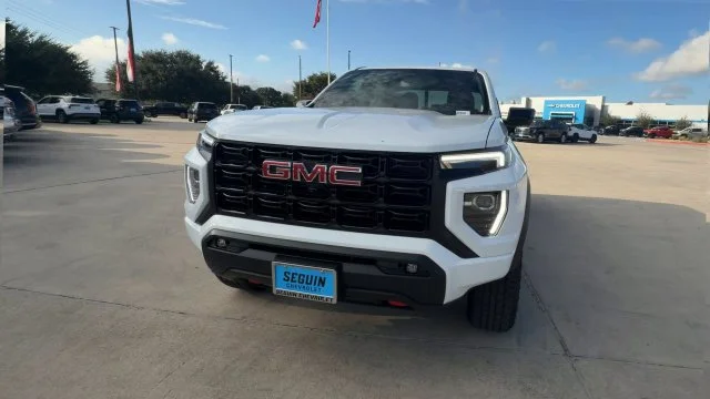 Used 2025 Summit White GMC Elevation image 3