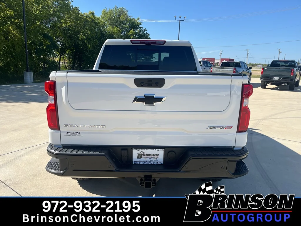 New 2026 Summit White Chevrolet ZR2 image 10