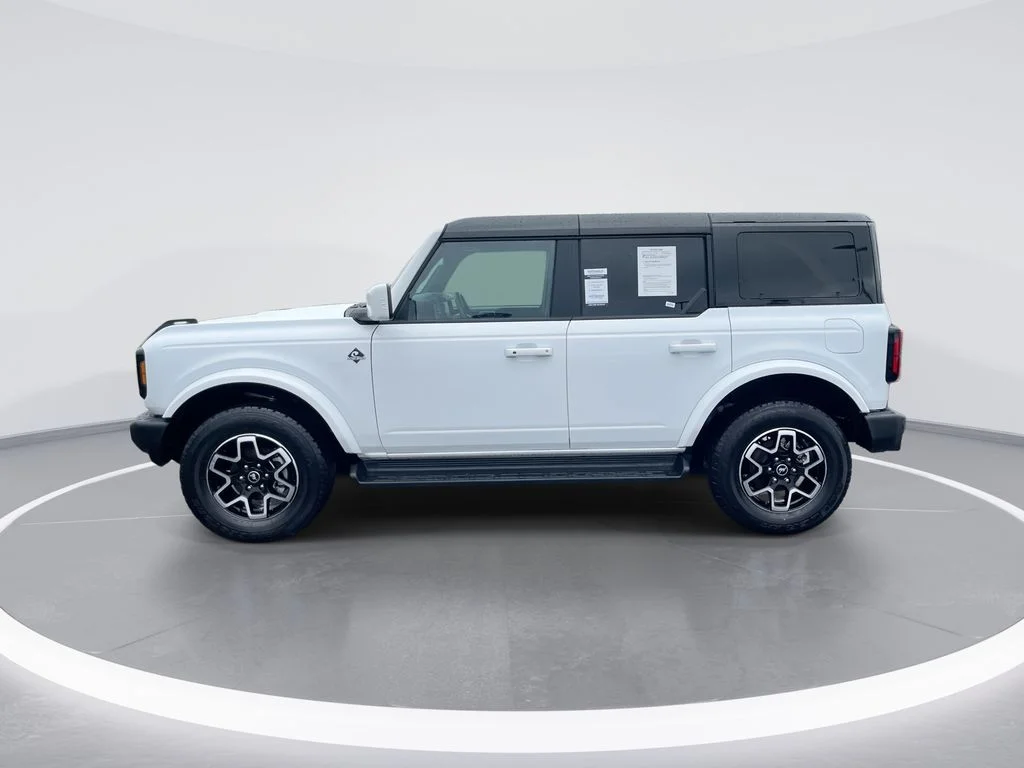 Used 2025 White Ford Outer Banks image 5