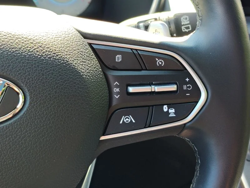 Used 2022 Gray Hyundai Limited image 29