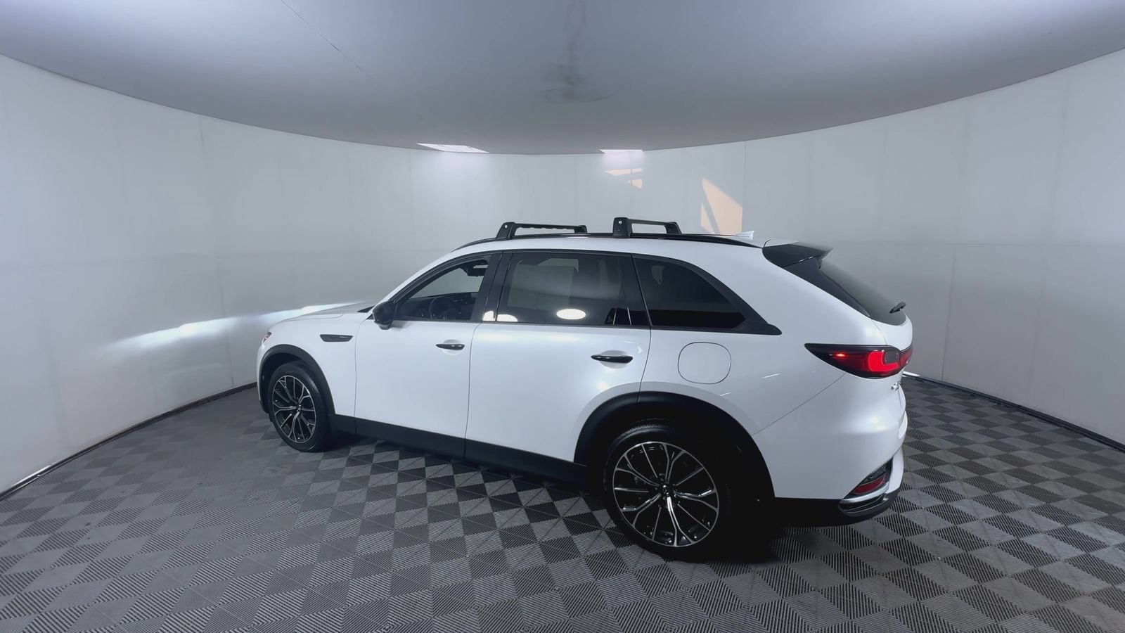 Certified Used 2025 Rhodium White Premium Mazda Premium Plus Package image 6
