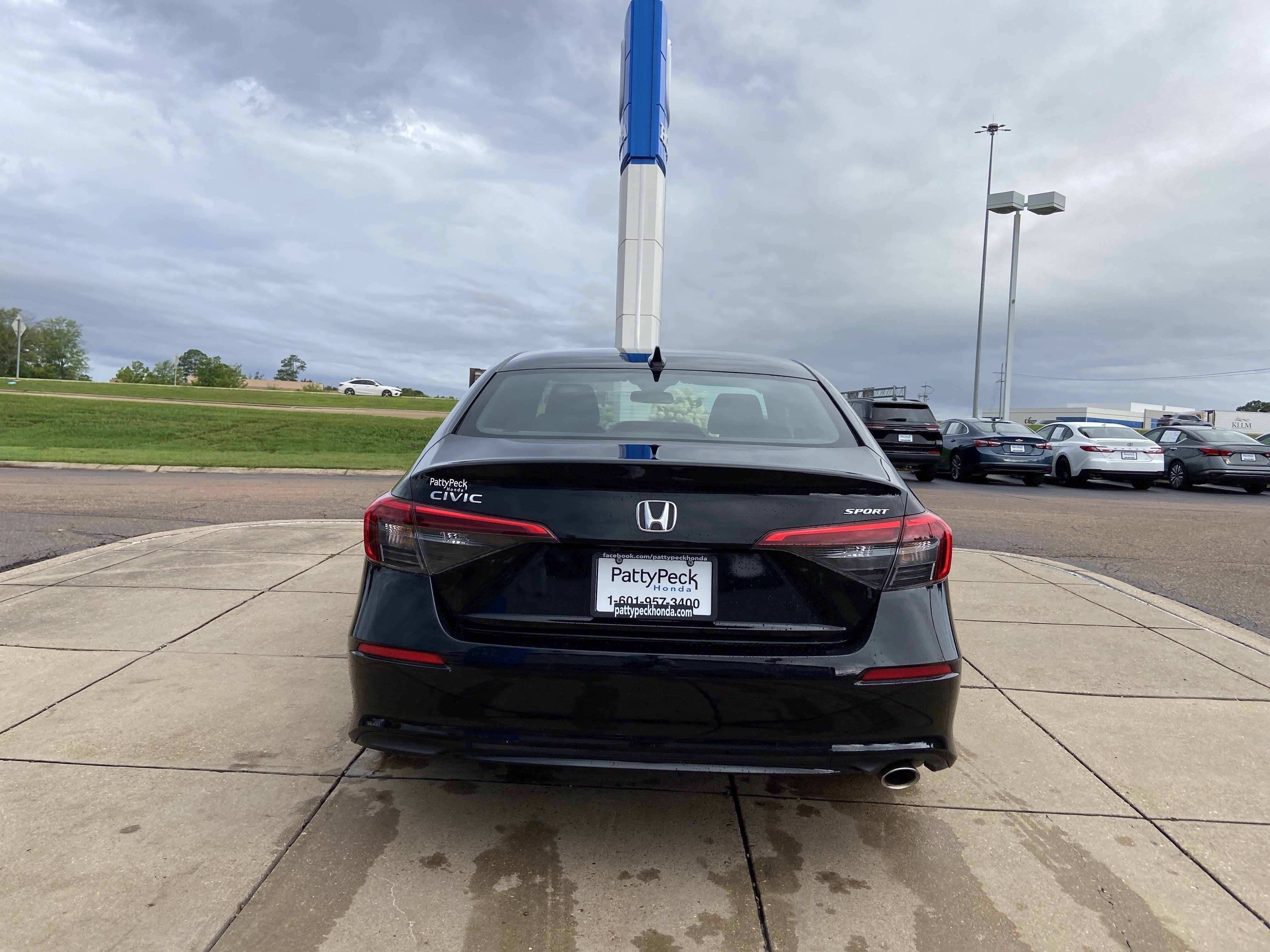 Used 2024 Crystal Black Pearl Honda Sport image 10