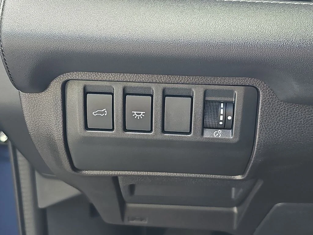Used 2023 Blue Subaru Touring image 27