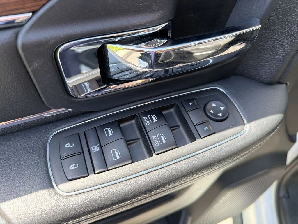 Used 2014 White Ram Laramie image 15