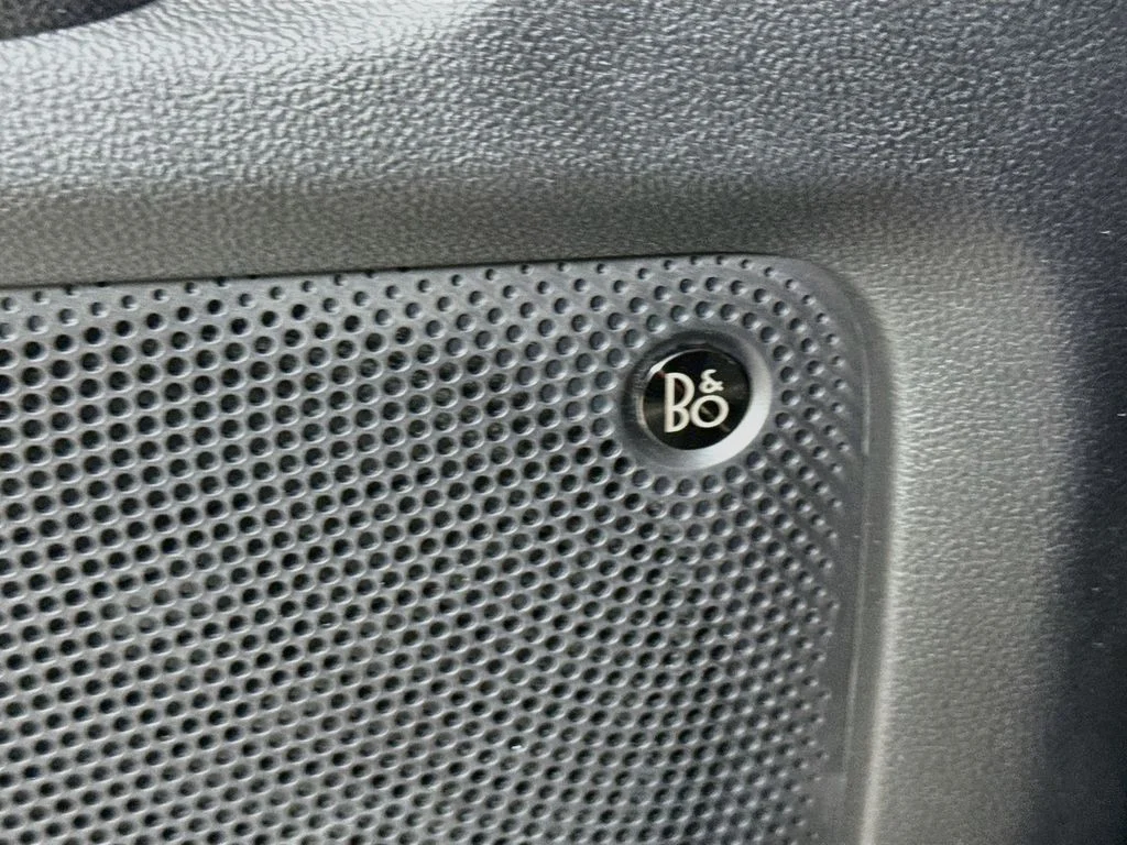 New 2026 Velocity Blue Metallic Ford Outer Banks® image 19