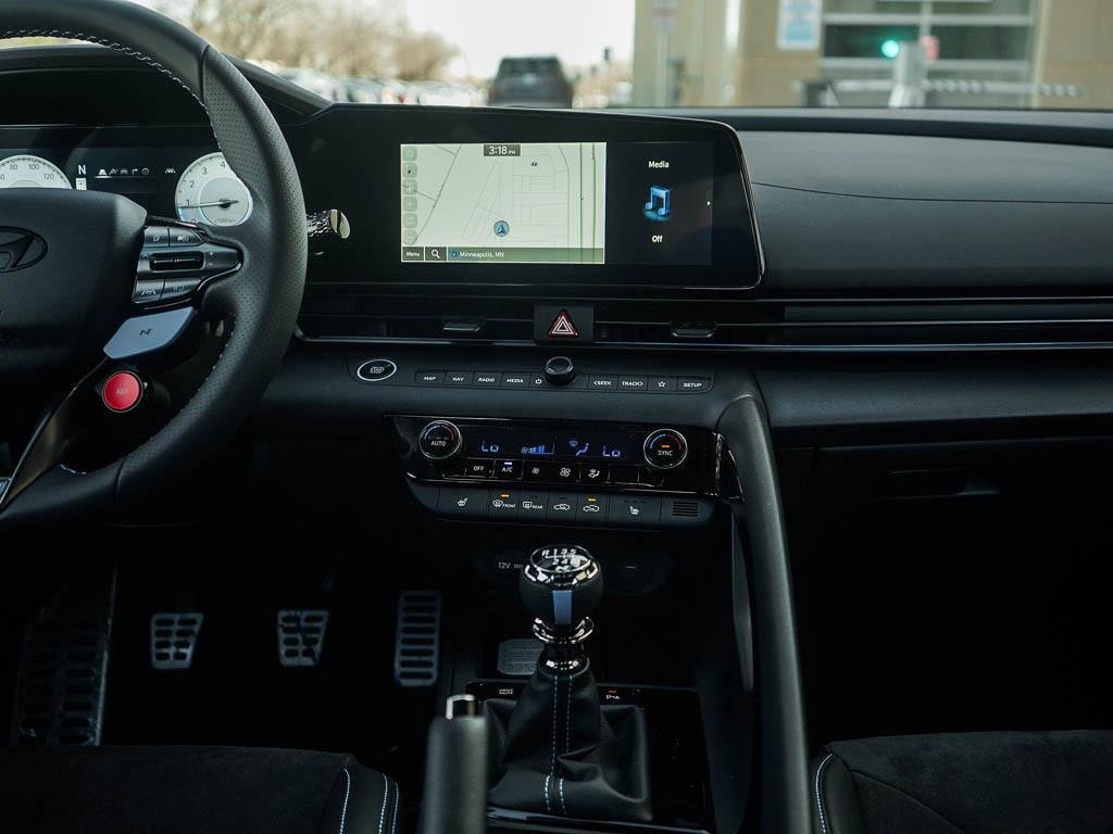 New 2026 Abyss Black Hyundai Manual FWD image 38