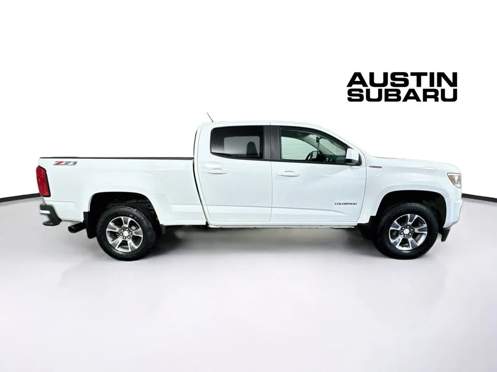 Used 2017 White Chevrolet Z71 image 8