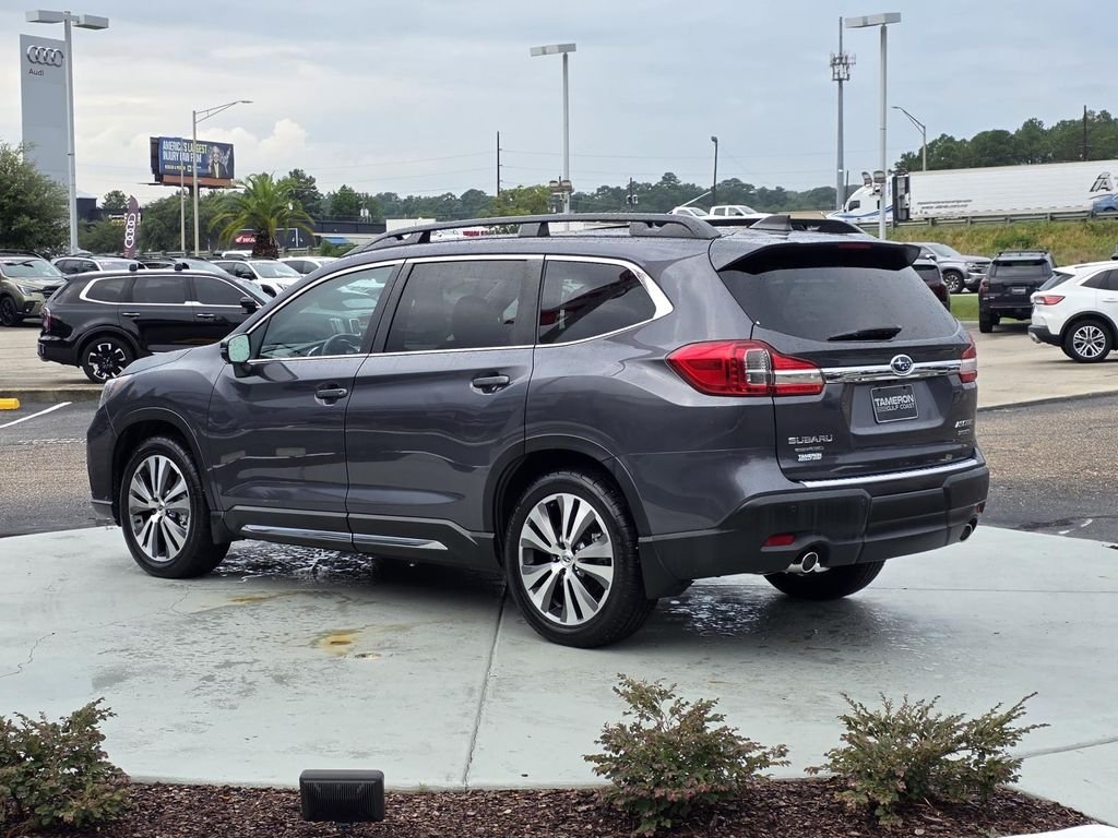 Used 2022 Gray Subaru Limited image 4