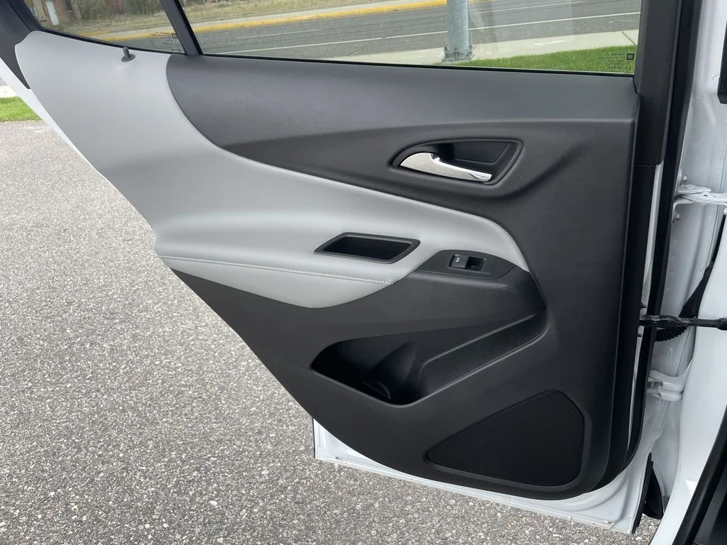 Used 2019 Summit White Chevrolet Premier image 14