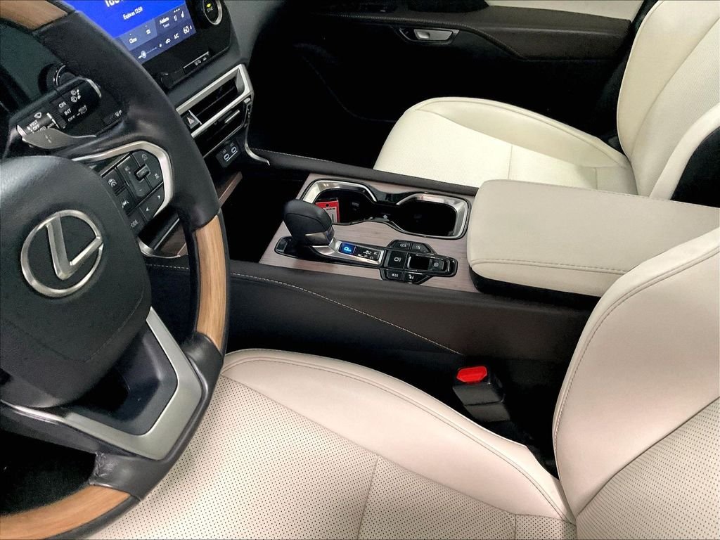 Used 2024 White Lexus 350 Premium image 20