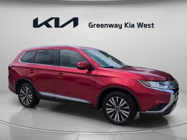 2020 Mitsubishi Outlander SE