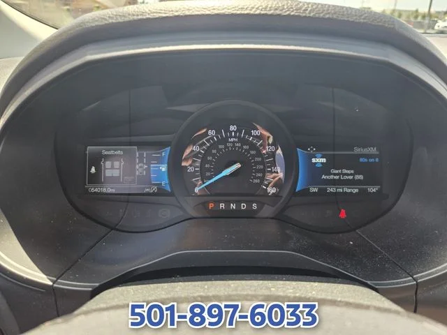 Used 2022 White Ford SEL image 29