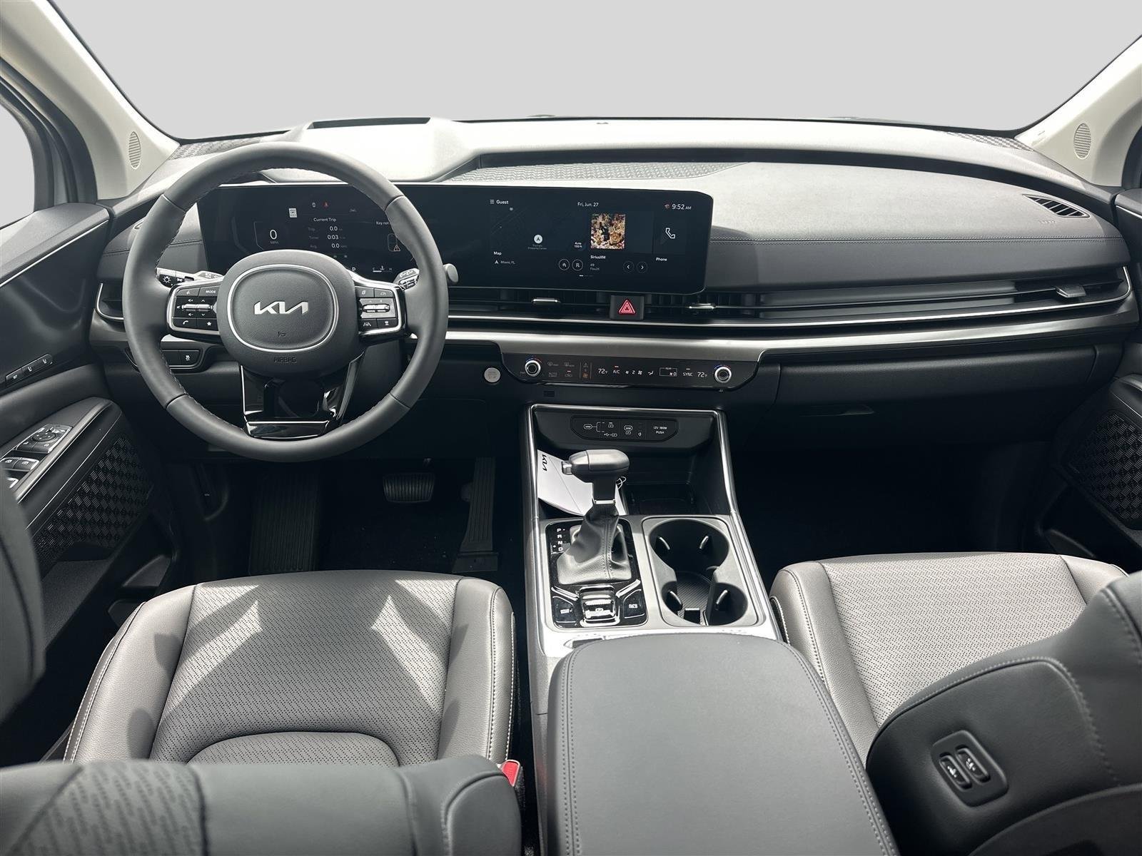 2025 Kia Carnival SX Prestige - Photo 18