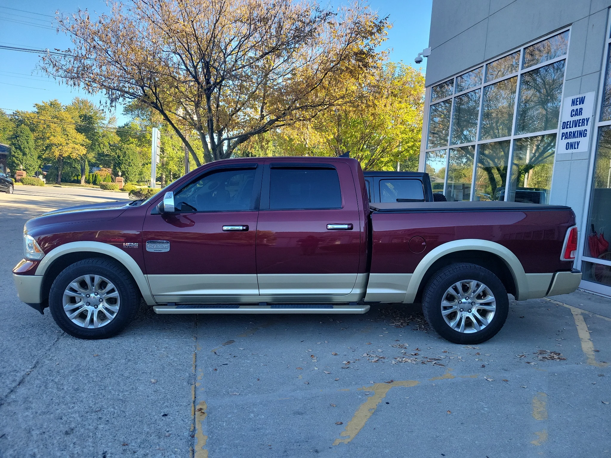 Used 2016 Burgandy Ram Longhorn image 4