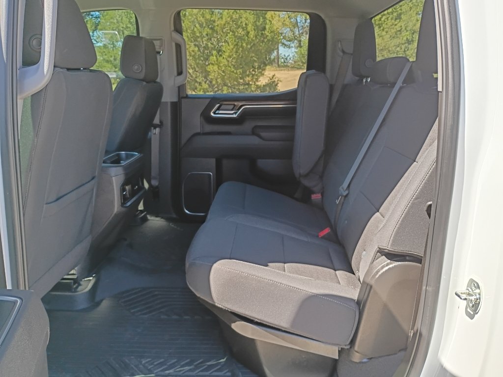 Used 2025 Summit White Chevrolet LT Trail Boss image 20