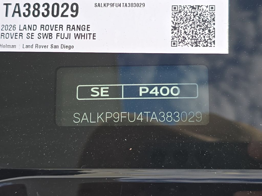 New 2026 Fuji White Land Rover SE image 38