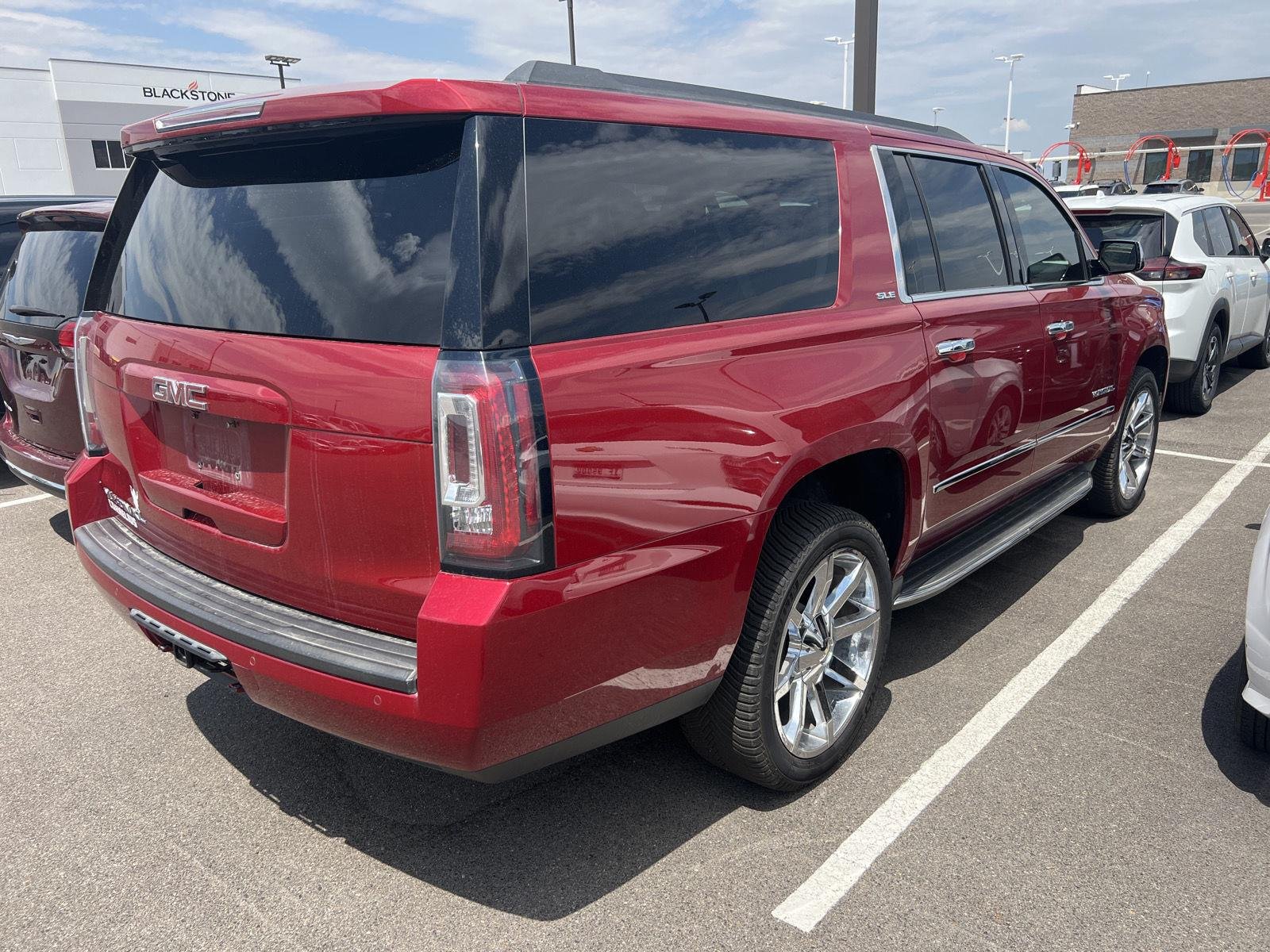 Used 2015 Crystal Red Tintcoat GMC SLE image 3