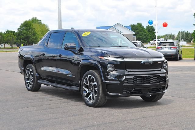 2024 Chevrolet Silverado EV RST's photo