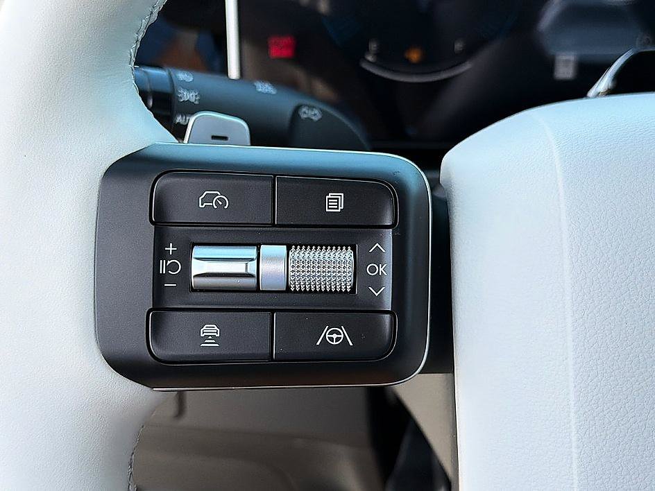 New 2027 Serenity White Hyundai SEL FWD image 13