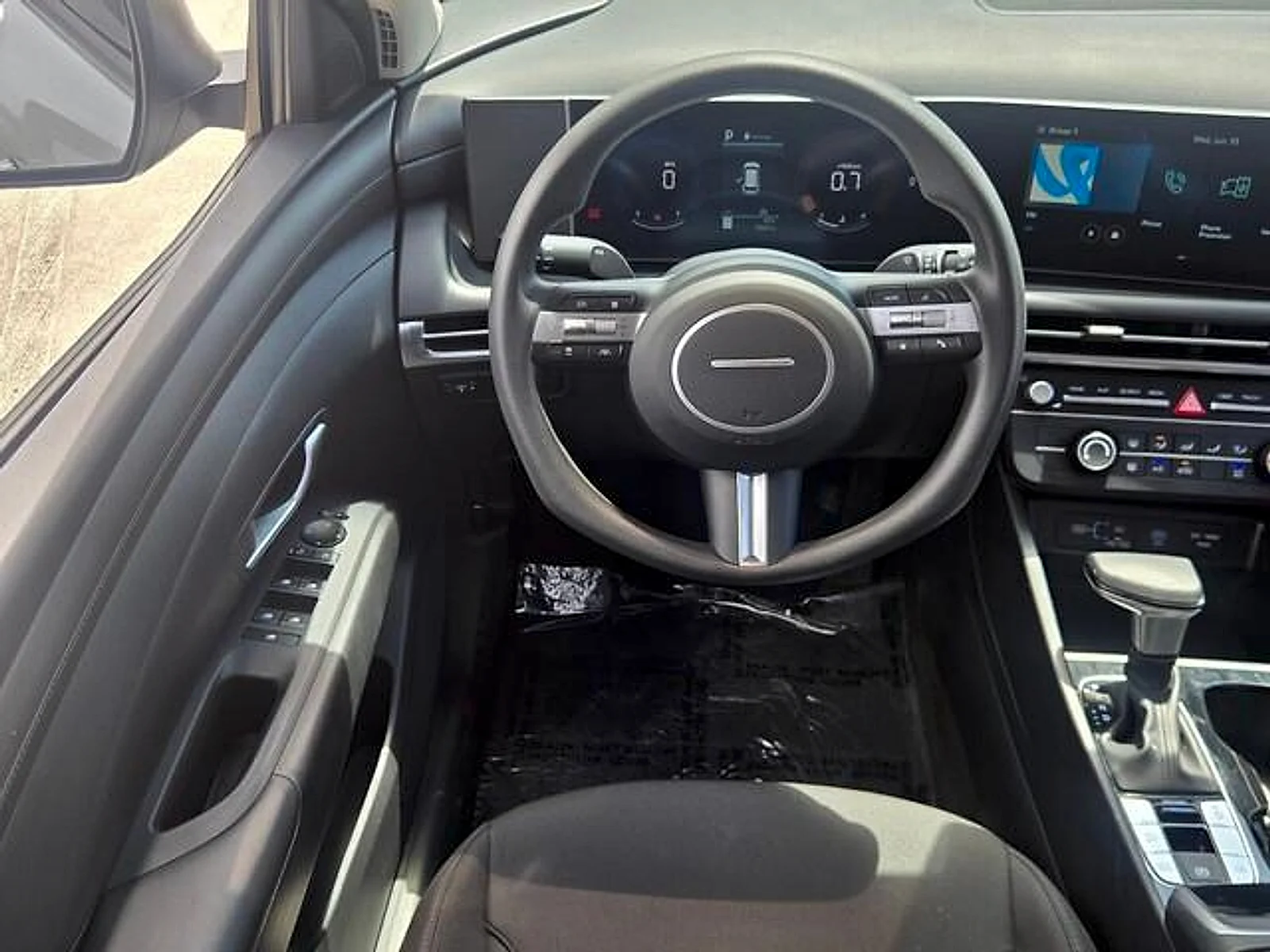 Used 2026 Shimmering Silver Hyundai SE image 12