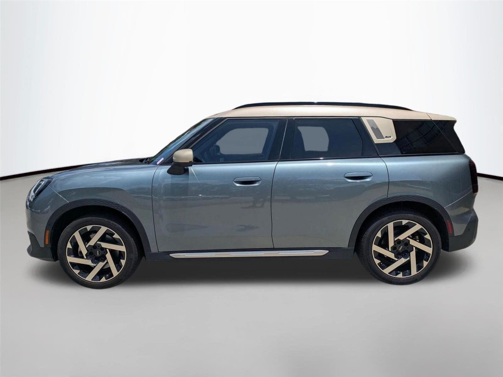 Used 2025 Blazing Blue Metallic MINI S image 9