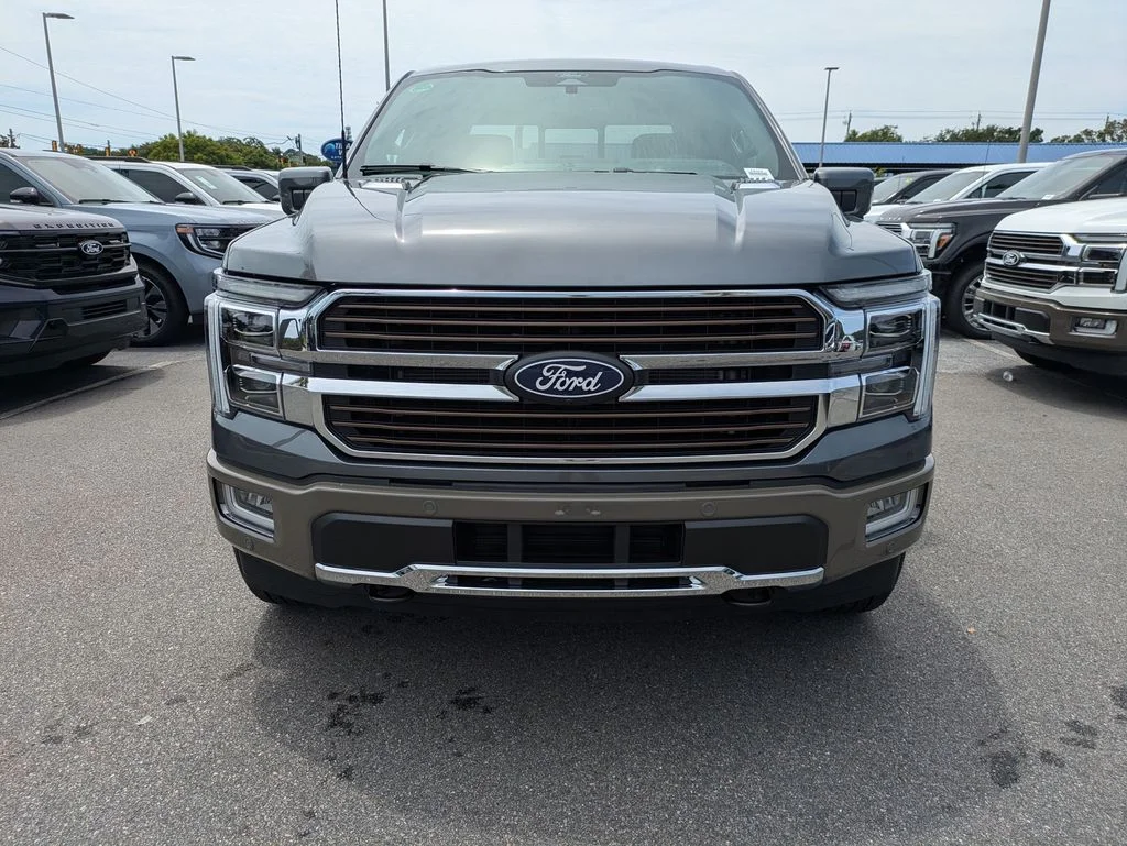 New 2026 Carbonized Gray Metallic Ford King Ranch image 9