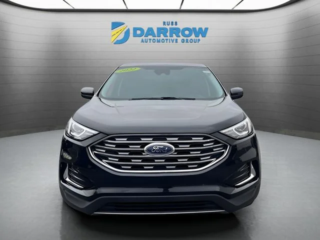 Used 2022 Black Ford SEL image 8