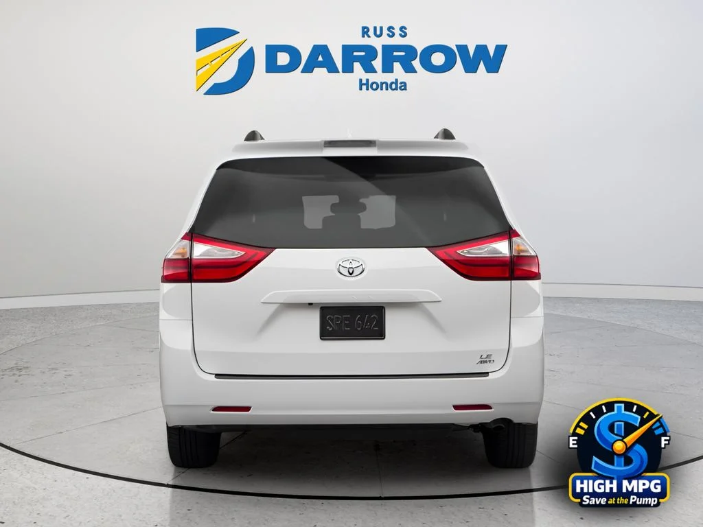 Used 2018 White Toyota LE image 3