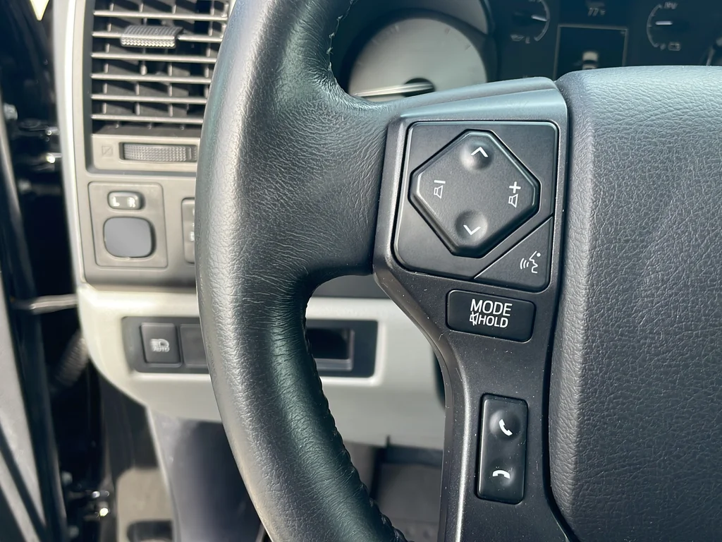 Used 2022 Black Toyota SR5 image 9