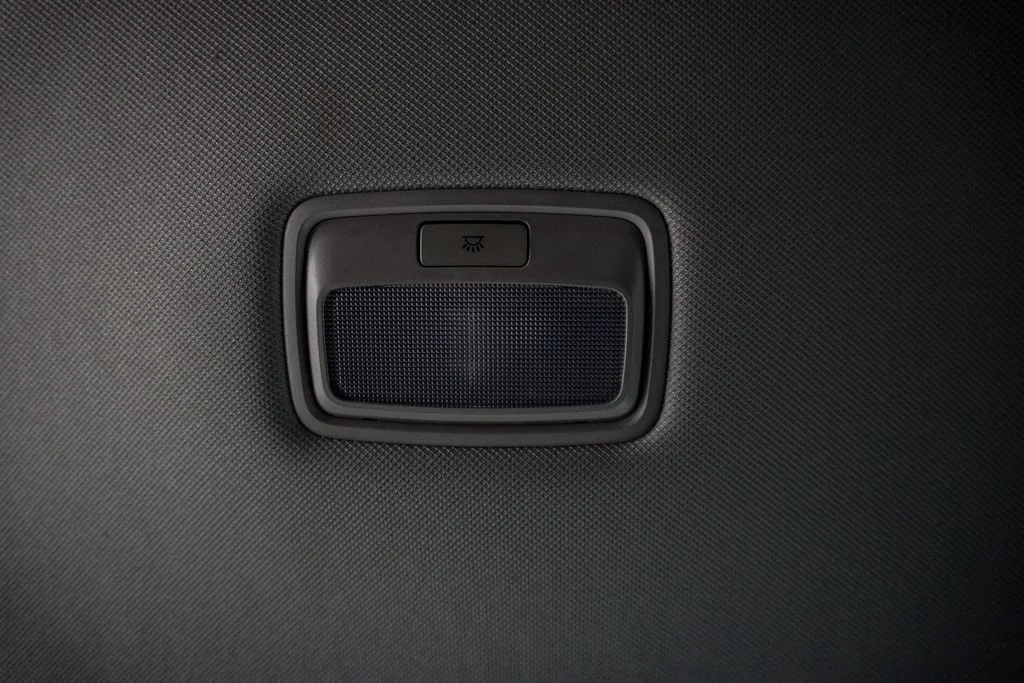 Used 2023 Silver Hyundai SEL image 10