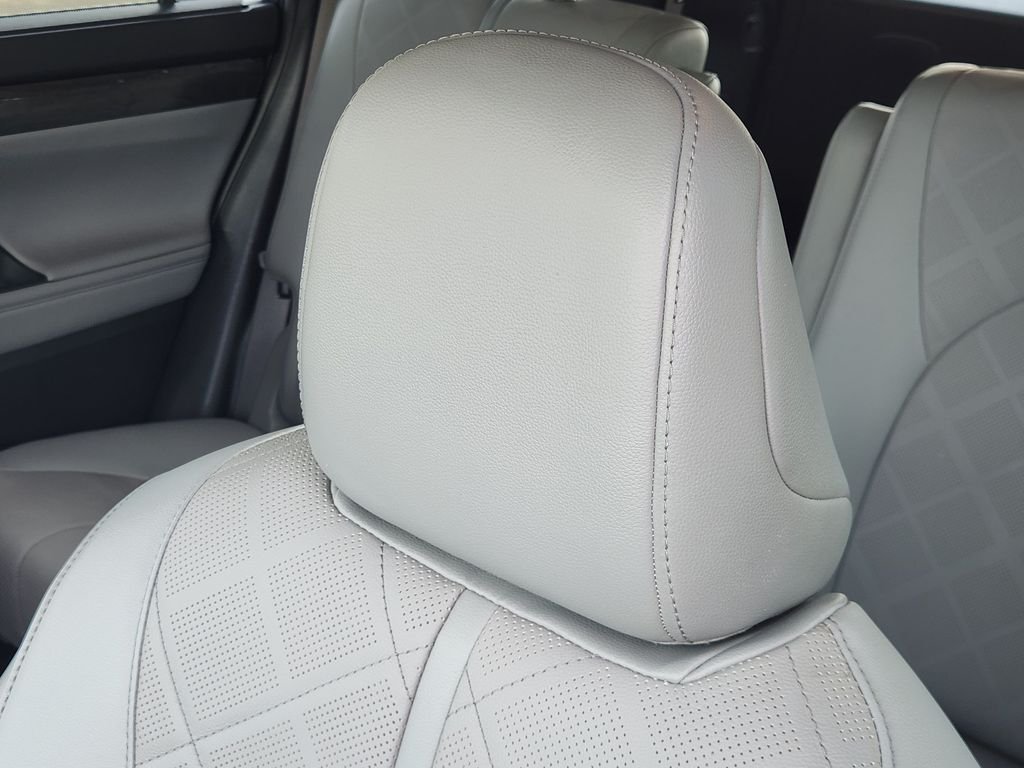 Used 2022 Magnetic Gray Metallic Toyota Platinum image 23