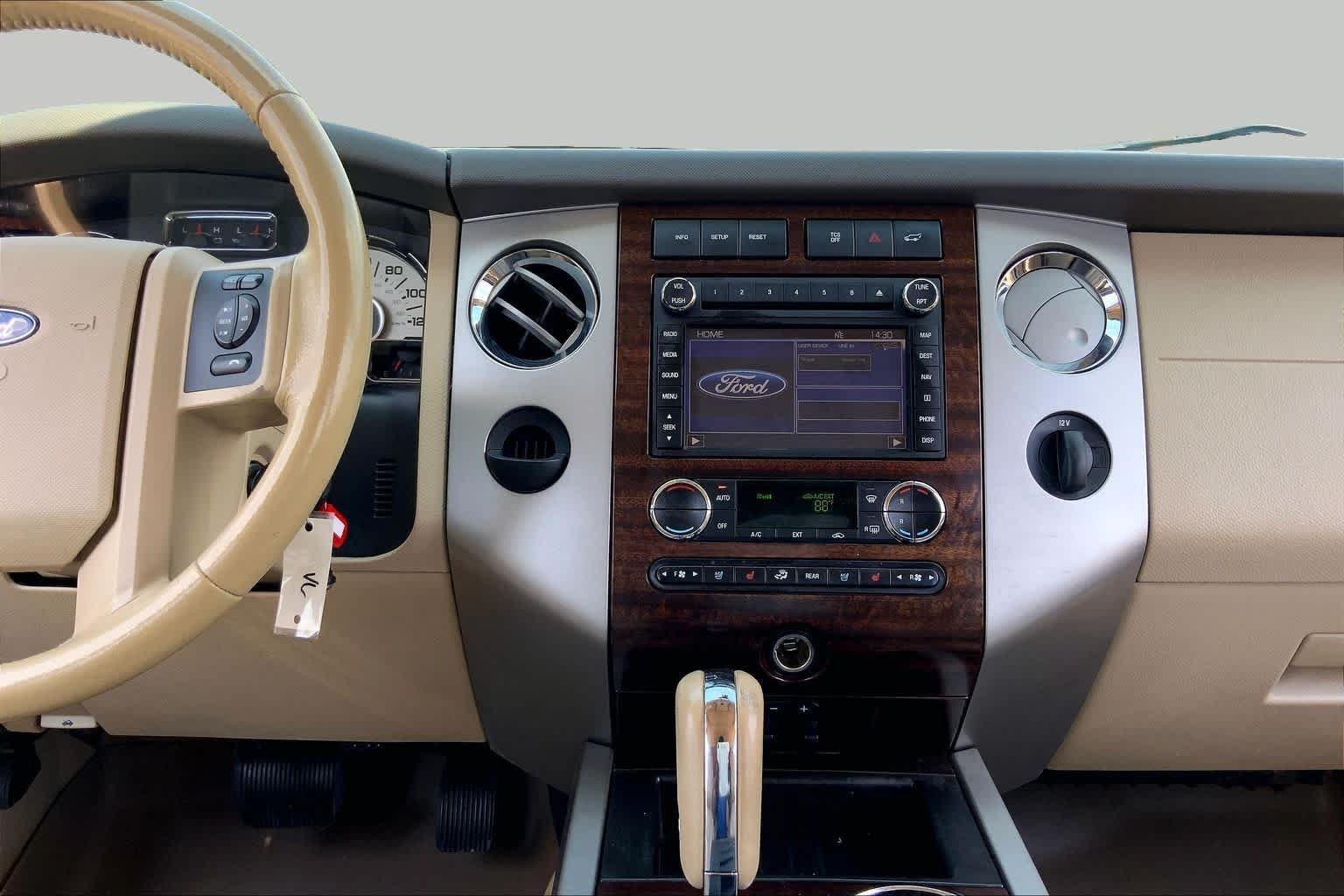 Used 2013 Blue Jeans Metallic Ford XLT image 7